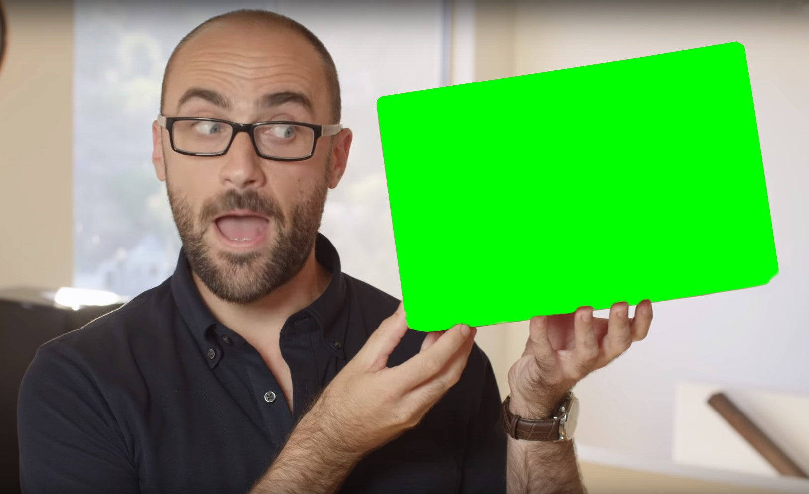 how-to-use-green-screen-in-living-streaming-doyestech